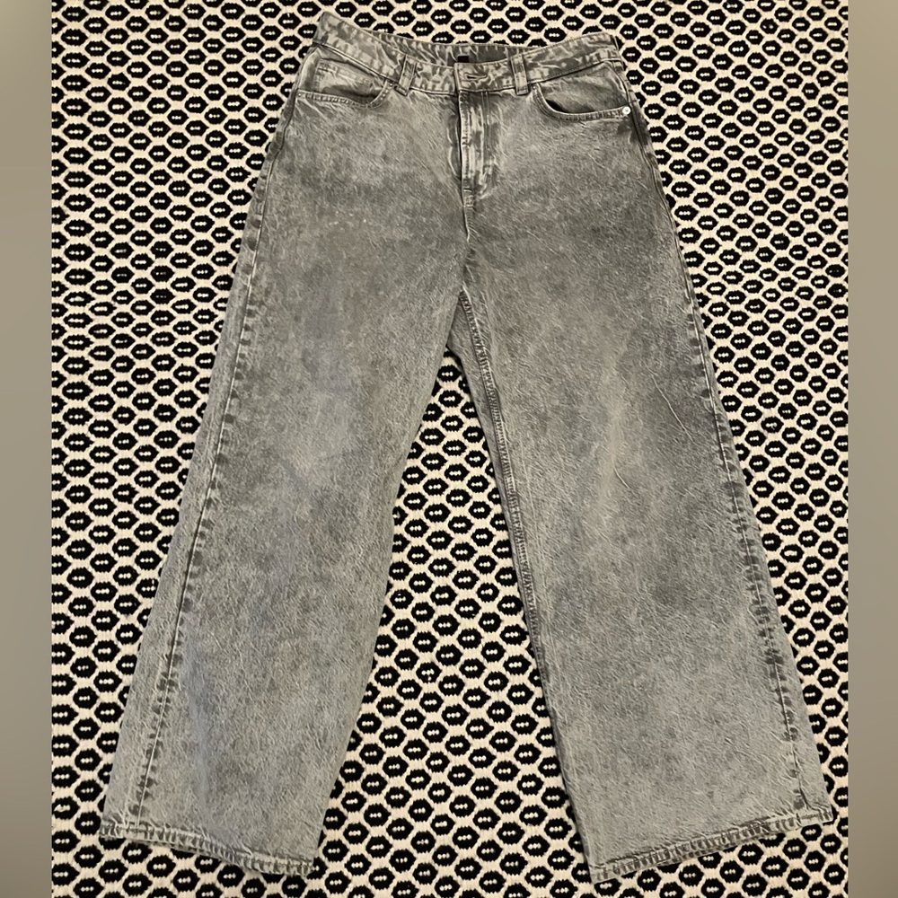 Baggy Gray Jeans